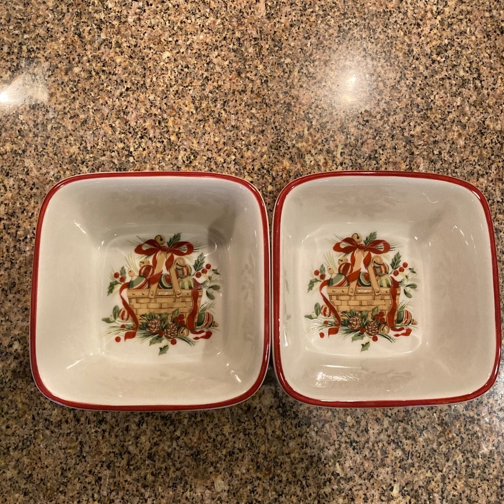 2 Longaberger Small Christmas Dishes